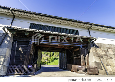 東京皇居外苑 櫻田門 東京都千代田區 108299527