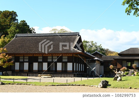 large Japanese style building 108299753