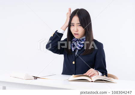 High school student to study 108304247