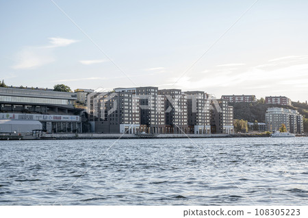 Modern apartment buildings at the Stockholm waterfront in the district Nacka Strand. Stockholm, Sweden 108305223