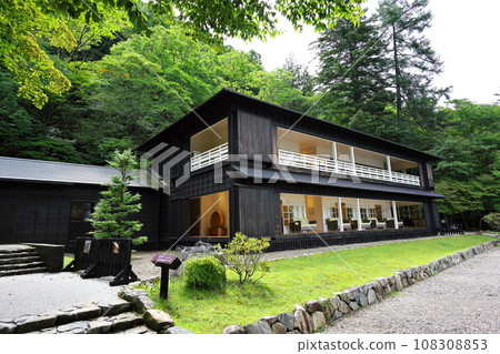 夏季奧日光：中禪寺湖畔的英國大使館別墅 108308853