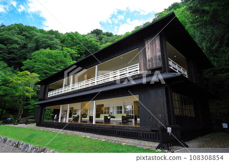 夏季奧日光：中禪寺湖畔的英國大使館別墅 108308854