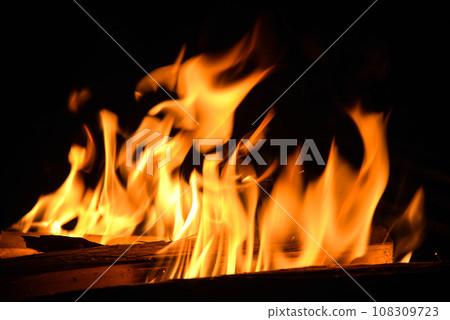 Burning flame, bonfire 108309723