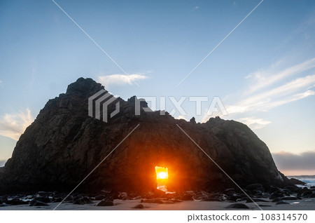 Sunset at Pfeiffer beac Sunset at Pfeiffer beac 108314570