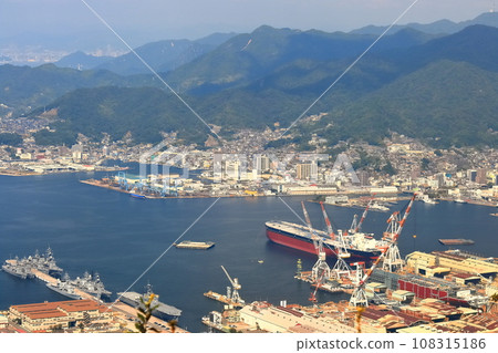 [Hiroshima Prefecture] View of Sukojima from the array (Maritime Self-Defense Force/Fleet) 108315186