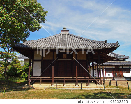 Hokiji Temple, side of Shotendo 108332223
