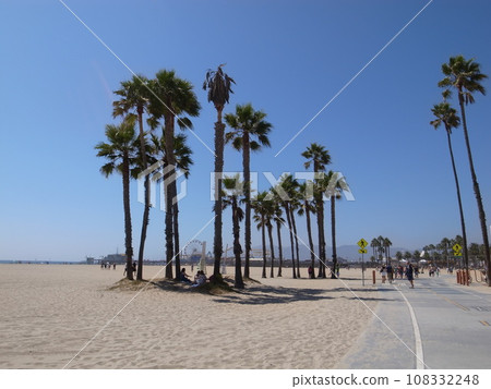 California Santa Monica Beach Beach Walk and Amusement Park California Santa Monica Beach Beach Walk and Amusement Park 108332248
