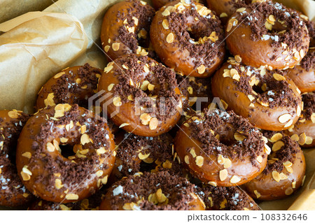 Sweet donuts with glaze in box Sweet donuts with glaze in box 108332646