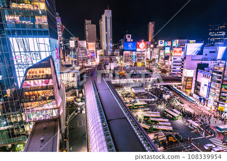 Japan's Tokyo cityscape 2023 halo performance. Implementation of flow line regulation from the lower side of Miyamasuzaka slope...=October 31st Japan's Tokyo cityscape 2023 halo performance. Implementation of flow line regulation from the lower side of Miyamasuzaka slope...=October 31st 108339954
