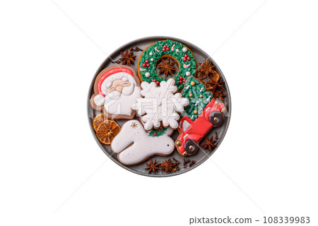 Fresh delicious baked christmas or new year gingerbread cookies Fresh delicious baked christmas or new year gingerbread cookies 108339983