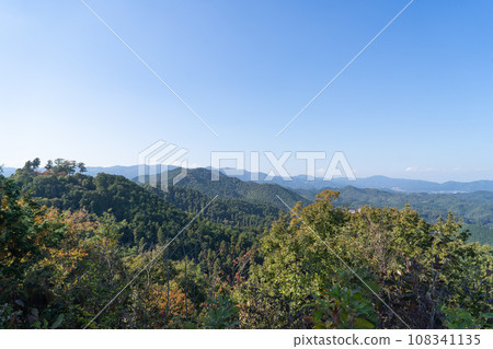 從關尊山（外秩父）山頂眺望的景色 108341135