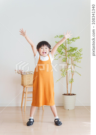 Children waving hands Children waving hands 108341340