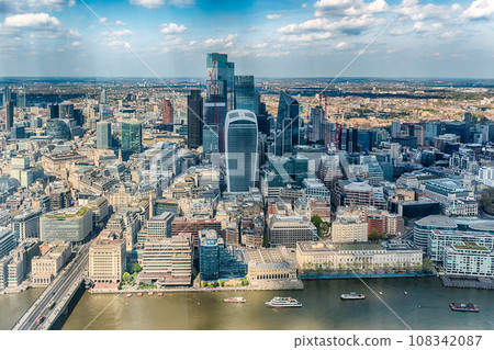 River Thames and city skyline of London, England, UK River Thames and city skyline of London, England, UK 108342087