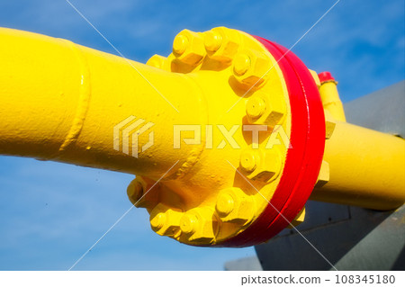 Metal pipe connection unit is painted with bright yellow and red paint. All-weather wear-resistant Metal pipe connection unit is painted with bright yellow and red paint. All-weather wear-resistant 108345180