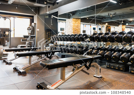 Interior view of an unmanned fitness gym 108348540