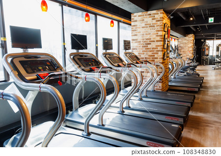 unmanned fitness gym 108348830