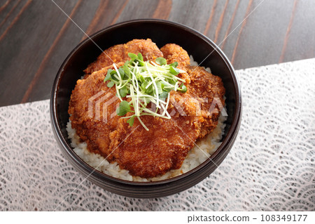 Tarekatsu飯碗 108349177