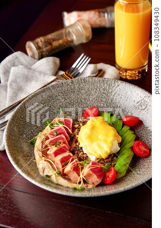 Quinoa with tuna, hummus, egg and vegetables Quinoa with tuna, hummus, egg and vegetables 108349430
