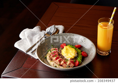 Quinoa with tuna, hummus, egg and vegetables 108349437