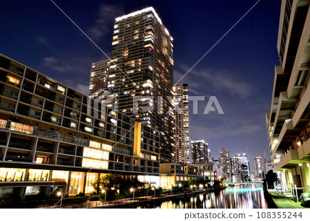 芝浦島的摩天大樓夜景 芝浦島的摩天大樓夜景 108355244