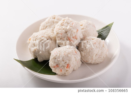 Fishball with crab 108356665