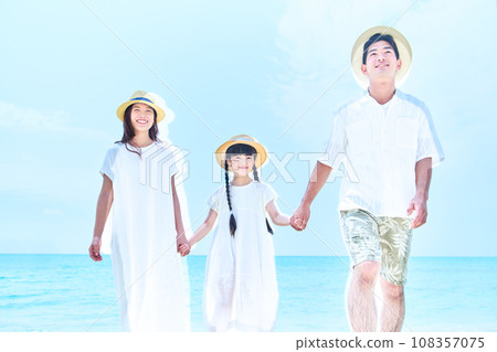 sea people family 108357075
