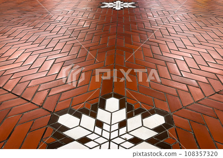 ESTA bus waiting room, tile work, Kita-ku, Sapporo, interior demolition. ESTA bus waiting room, tile work, Kita-ku, Sapporo, interior demolition. 108357320