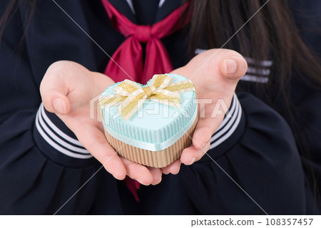 Valentine Valentine 108357457