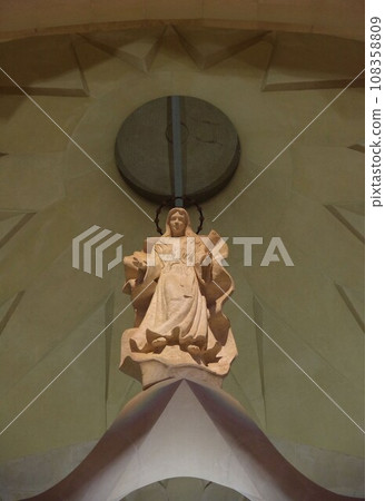 Virgin Mary statue in the Sagrada Familia cathedral, a world heritage site 108358809