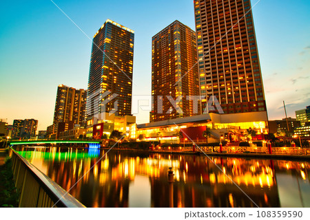 芝浦島摩天大樓的夜景 108359590