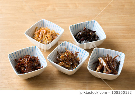 Various tsukudani 108360152