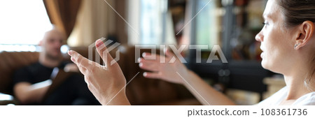 Woman explains situation to psychologist at appointment 108361736