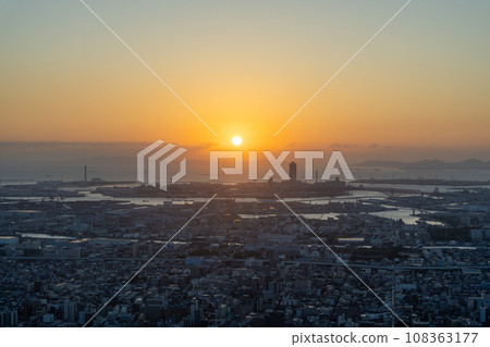 [Urban landscape of Osaka] Evening view from Abeno Harukas observation deck [Harukas 300] 108363177