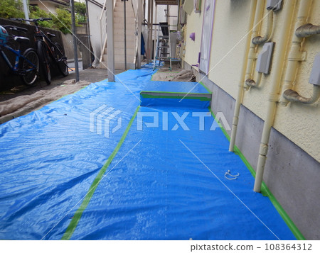 Exterior wall painting Exterior wall painting 108364312