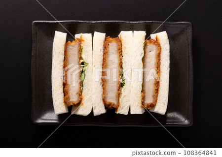 Cutlet sandwich (fillet cutlet) 108364841