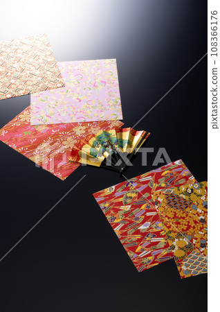 Fan and Chiyogami Fan and Chiyogami 108366176