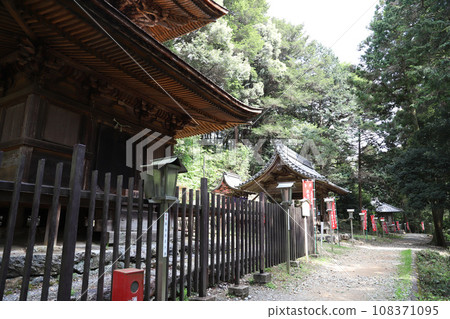 Nichiryubuji Temple (Kannon Takasawa) Seki City, Gifu Prefecture 108371095