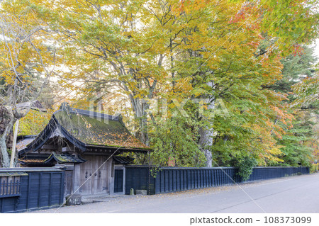 Autumn Kakunodate Samurai Residence Street (Aoyagi House) - Scenery of the beginning of autumn leaves - Semboku City, Akita Prefecture Autumn Kakunodate Samurai Residence Street (Aoyagi House) - Scenery of the beginning of autumn leaves - Semboku City, Akita Prefecture 108373099