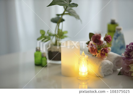 Beauty salon accessory image 108375025