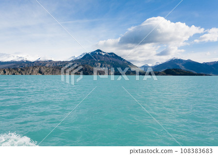 Navigation on Argentino lake, Patagonia landscape, Argentina 108383683