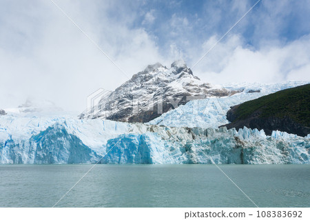 Spegazzini Glacier view from Argentino lake, Patagonia landscape, Argentina 108383692