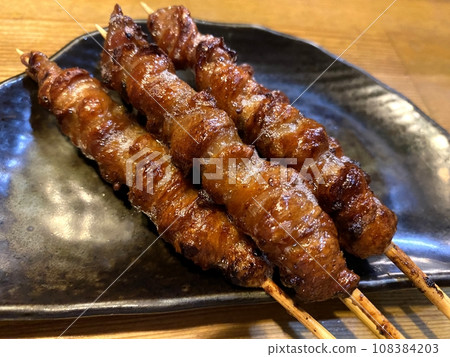 【九州特產】烤雞肉串（博多鳥川/川燒）特寫 108384203