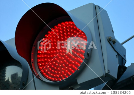 Traffic light 108384205