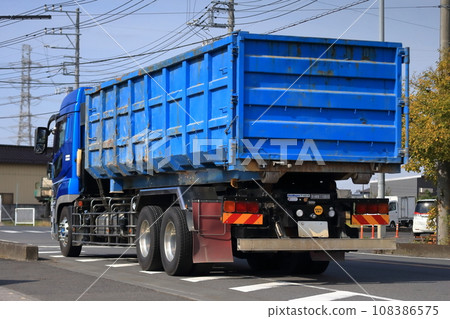 scrap transport vehicle scrap transport vehicle 108386575