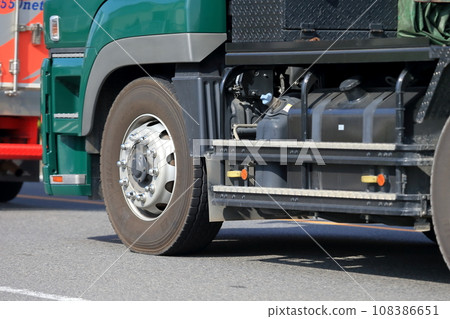 Truck tire Truck tire 108386651