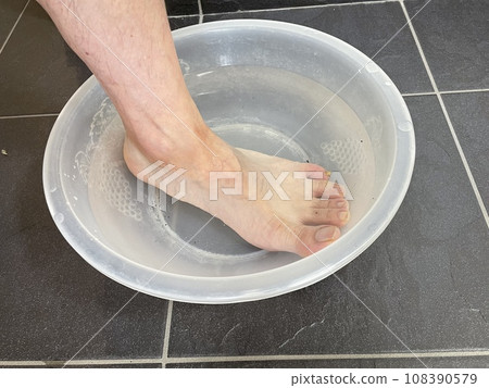 運動員的腳 108390579