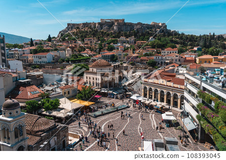 希臘首都雅典衛城神殿及週邊城市景觀的鳥瞰圖 希臘首都雅典衛城神殿及週邊城市景觀的鳥瞰圖 108393045