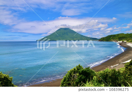 從長崎花看到的開聞岳（鹿兒島縣指宿市） 108396275