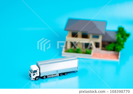 Truck moving 108398770