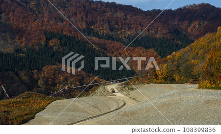 November 2023 Naruse Dam construction site, heavy dump truck and belt conveyor, Akita Prefecture November 2023 Naruse Dam construction site, heavy dump truck and belt conveyor, Akita Prefecture 108399836